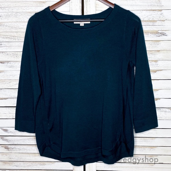 LOFT Sweaters - LOFT | Shirttail Sweater 3/4 Length Sleeves